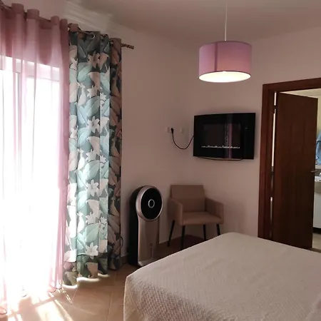 Апартаменты Casa Dos Avos *