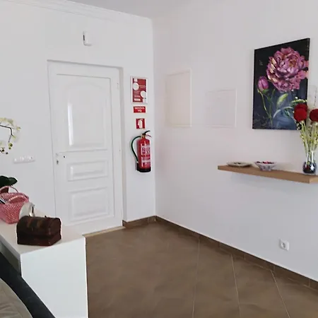 Апартаменты Casa Dos Avos *